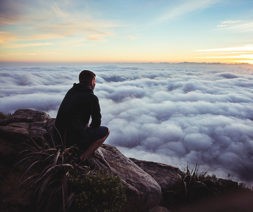 Clouds seen from a Hill